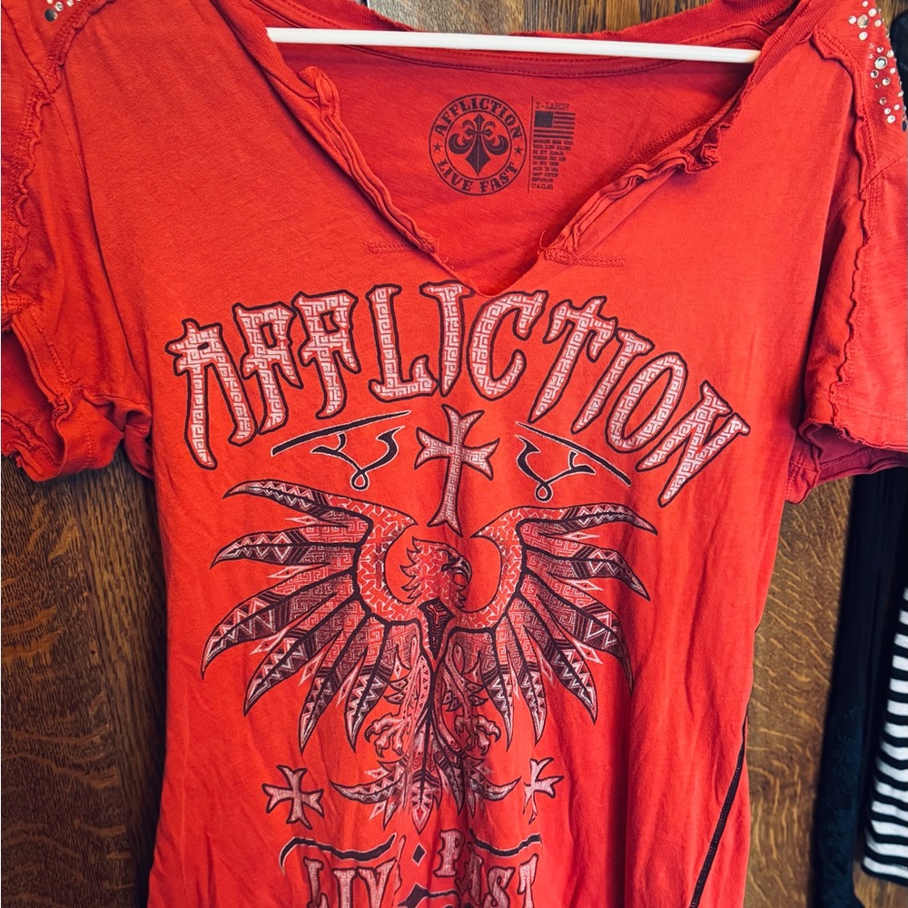 Affliction Red Graphic Fitted Short Sleeve Tee